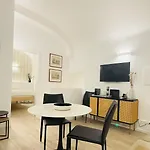 Casa 76 *